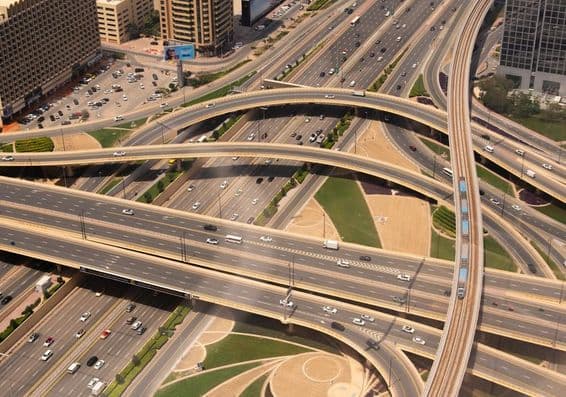 दुबई जंक्शन मेट्रो के साथ