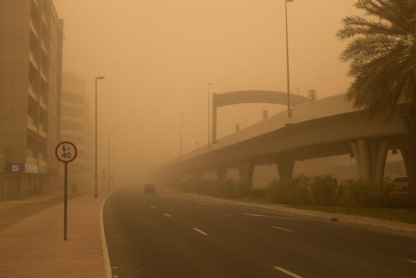 दुबई धुंध।