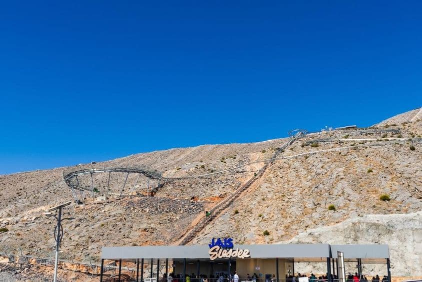 राक का लोकप्रिय जैस स्लेडर आकर्षण।