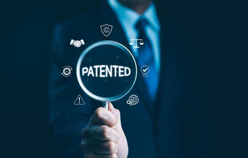 पेटेंट अवधारणा, कॉपीराइट कानून।