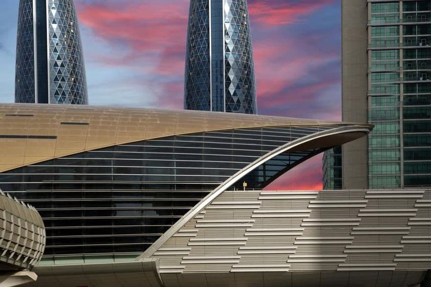 दुबई मेट्रो, संयुक्त अरब अमीरात।