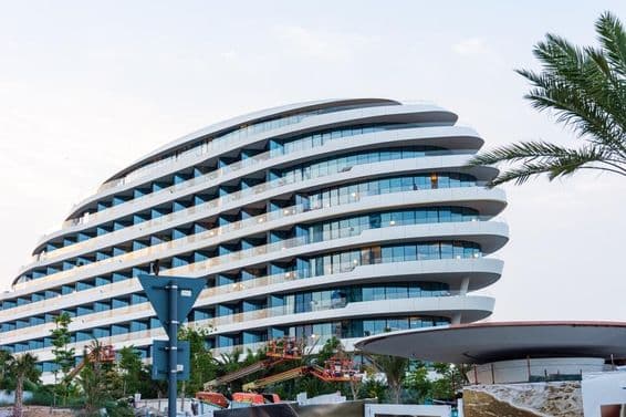 दुबई जुमेरा मर्सा अल अरब होटल।