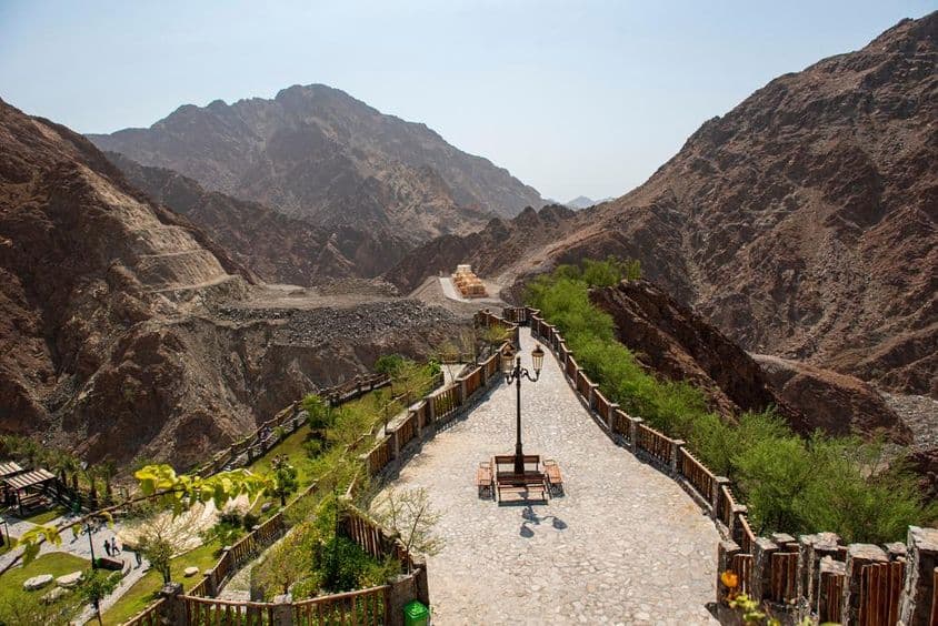 शारजाह पहाड़ों में सुंदर पार्क।