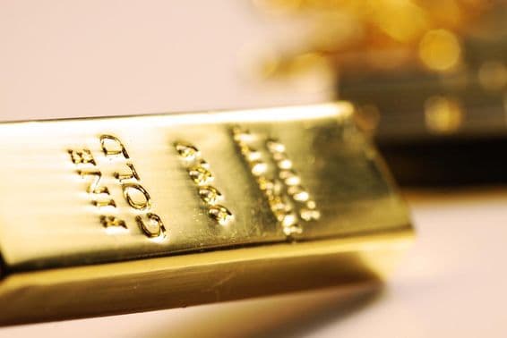 ९९९.९ शुद्ध सोने की बार।