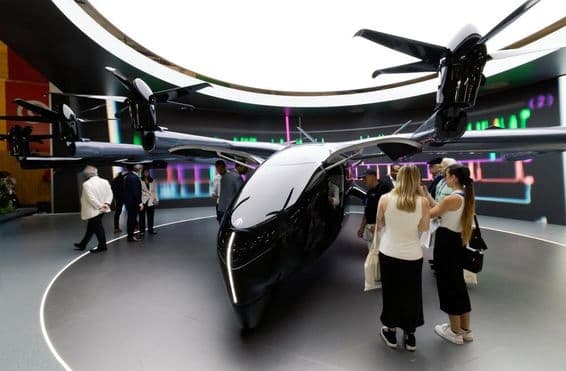 एचर एविएशन मिडनाइट इलेक्ट्रिक टैक्सी eVTOL प्रदर्शित।