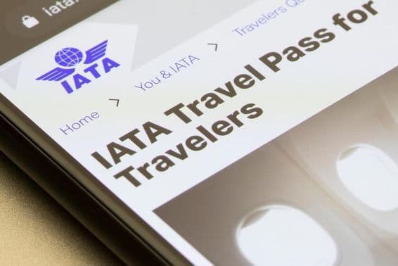 IATA ट्रैवल पास का प्रारंभिक पृष्ठ दिखाई दे रहा है।