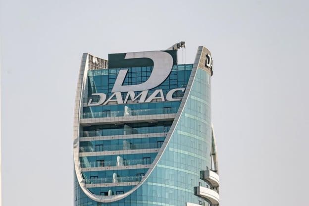 DAMAC मेसन डिस्टिंक्शन होटल टॉवर।
