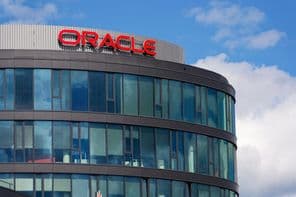 Oracle कंपनी का लोगो